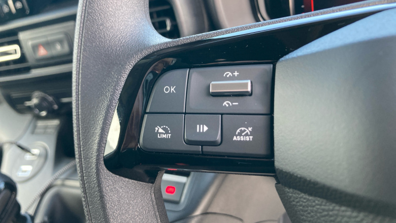 Vauxhall Combo Cargo Combo Xl Diesel 1.5 Turbo D 100ps Prime H1 Crew Van